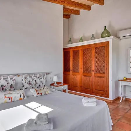 Sehr Ruhige Ideal Fuer Familien Und Gruppen Von Freunden, 3 Schlafzimmer, 3 Baeder, 6 Personen Mit Wifi Inklusive, * Port de Alcudia (Mallorca)