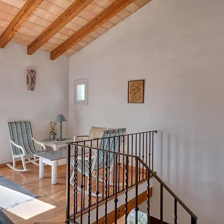 Sehr Ruhige Ideal Fuer Familien Und Gruppen Von Freunden, 3 Schlafzimmer, 3 Baeder, 6 Personen Mit Wifi Inklusive, *