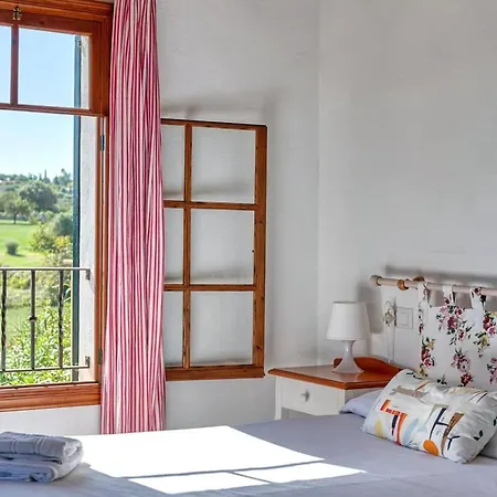 Casa vacanze Sehr Ruhige Ideal Fuer Familien Und Gruppen Von Freunden, 3 Schlafzimmer, 3 Baeder, 6 Personen Mit Wifi Inklusive, *